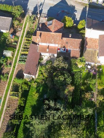 Gaillac (81600) Maison bourgeoise avec jardin rare de 1 386 m² en centre-ville de Gaillac – fort potentiel !