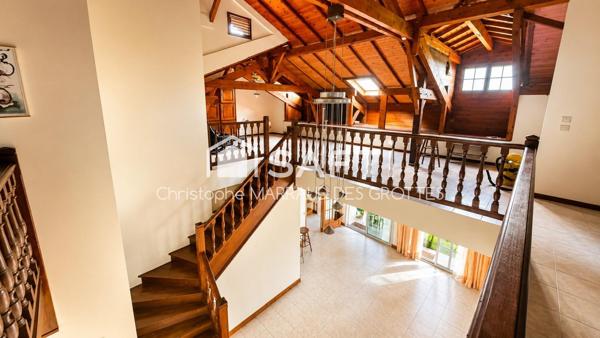 Maison d'architecte de 4 chambres au Robert, vue Mer, Autonome