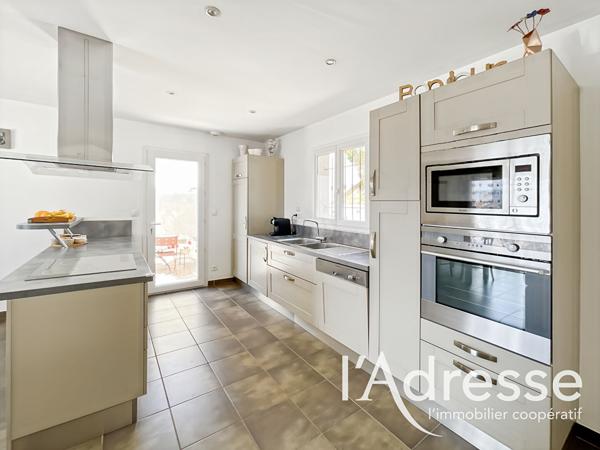 Maison AUBAGNE 4 pièces de 101 m2 sur parcelle de 600 m2 de jardin