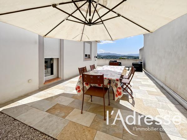 Maison AUBAGNE 4 pièces de 101 m2 sur parcelle de 600 m2 de jardin