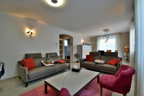 pavillon 4 chambres sur sous-sol