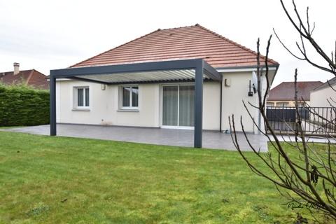 pavillon 4 chambres sur sous-sol