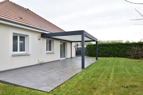 pavillon 4 chambres sur sous-sol