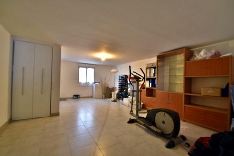 pavillon 4 chambres sur sous-sol