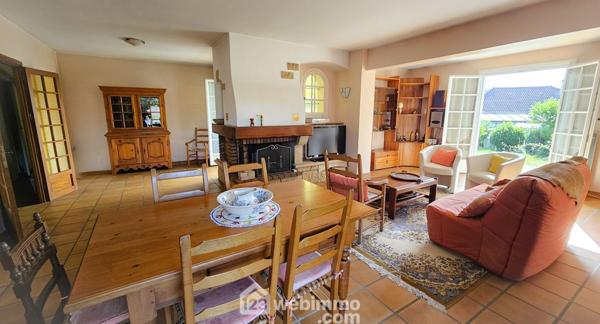 Maison 115 m² à Lons 64140