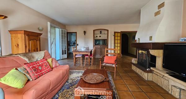 Maison 115 m² à Lons 64140
