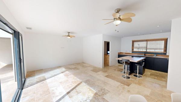 Maison neuve avec jardin et garage attenant à Villedubert