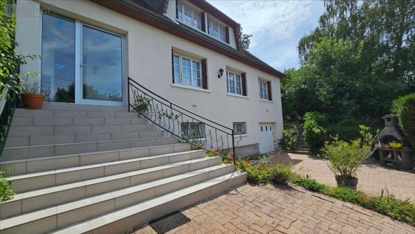 Maison individuelle à vendre à Vendôme dans le Loir-et-Cher (41100), ref : 41050-1057642