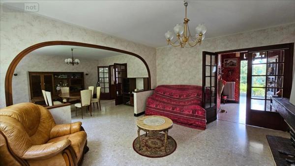 Maison individuelle à vendre à Vendôme dans le Loir-et-Cher (41100), ref : 41050-1057642