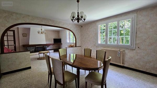 Maison individuelle à vendre à Vendôme dans le Loir-et-Cher (41100), ref : 41050-1057642