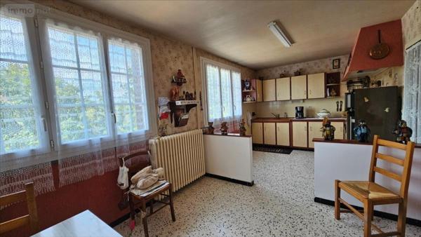 Maison individuelle à vendre à Vendôme dans le Loir-et-Cher (41100), ref : 41050-1057642