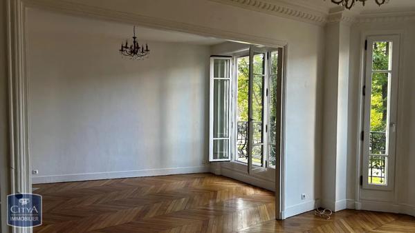 Appartement à louer 4 pièces 103.74m²