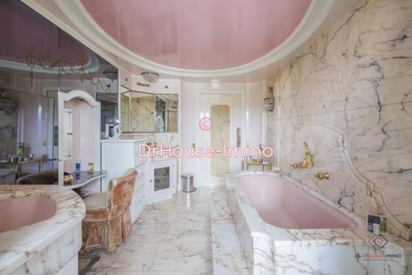 Maison à vendre 6 pièces de 207 m²