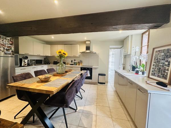 Cuy (89140) Longére 5 piéces -101 m²