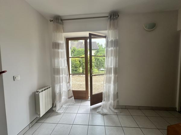 Cuy (89140) Longére 5 piéces -101 m²