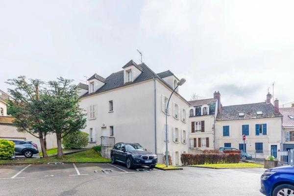 Vente                                                      Appartement
                        
                     3 pièces                      78 m2                     à Beaumont-sur-Oise