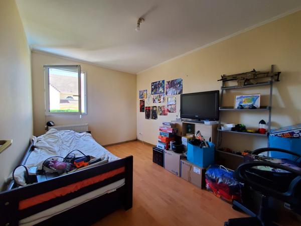 Essarts-le-Roi (78690) MAISON À LOUER - LES-ESSARTS-LE ROI - 4P - 63m² - 90m² utiles