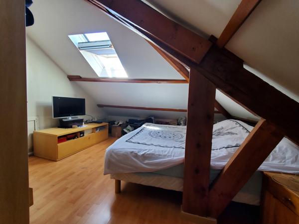 Essarts-le-Roi (78690) MAISON À LOUER - LES-ESSARTS-LE ROI - 4P - 63m² - 90m² utiles