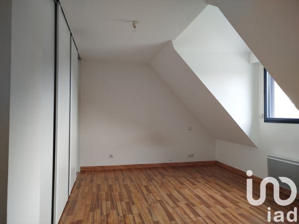 Maison traditionnelle 6 pièces de 142 m² à Ploeren (56880)