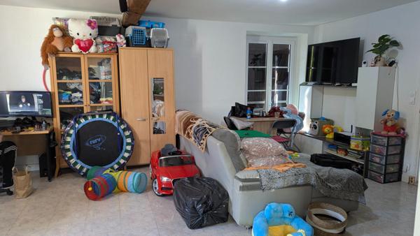 Appartement de 63m2, T3, avec un jardin privatif de 145 m2