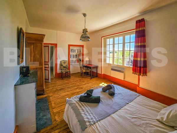 Magnifique Propriété à 10 Minutes de Chinon