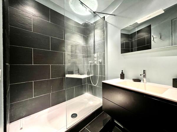 Location Appartement de luxe Lille 6 Pièces 20444 m²