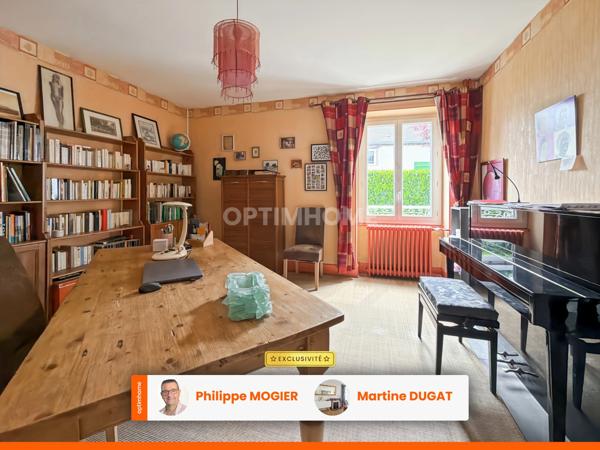 Maison de ville 11 pièces, 7 chambres, garages, CUSSET (03)
