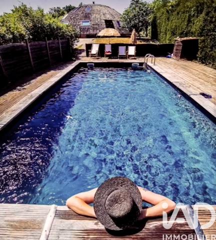 Maison à vendre 7 pièces 230 m² Uzès