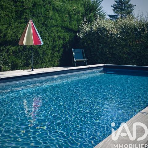 Maison à vendre 7 pièces 230 m² Uzès