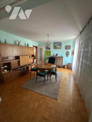 Lanester , T5 (96m2) , parking, cave , ascenseur