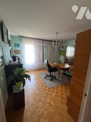 Lanester , T5 (96m2) , parking, cave , ascenseur