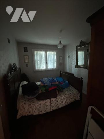 Lanester , T5 (96m2) , parking, cave , ascenseur