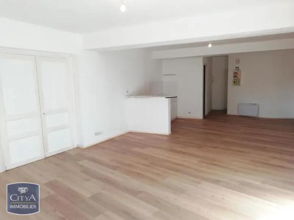 Appartement à louer 1 pièce 45m² Chinon (37500)