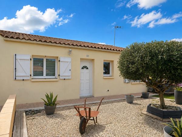 La Boissière des Landes, maison trois chambres 85 m², garage 30 m², jardin 384 m² au calme