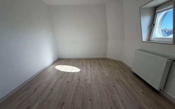 Appartement à louer    3 pièces • 96,61 m2 Coulommiers