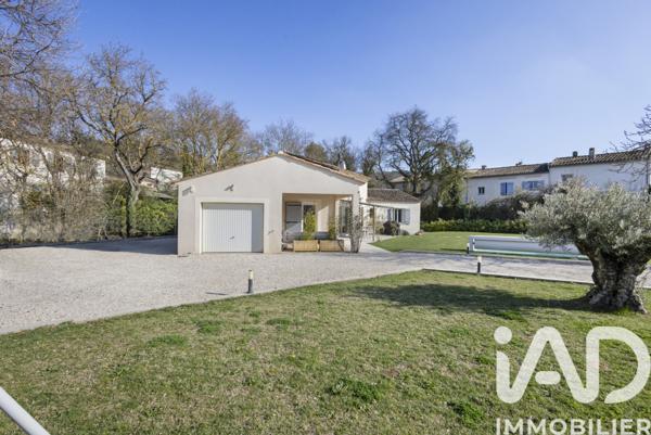 Maison à vendre 4 pièces 127 m² Le Puy-Sainte-Réparade