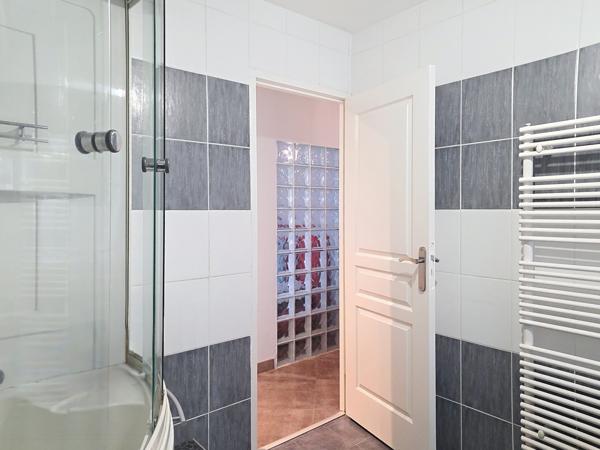 Appartement 3 pièces - 86 m² Exclusivité efficity