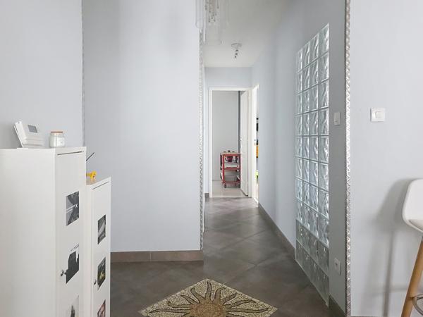 Appartement 3 pièces - 86 m² Exclusivité efficity