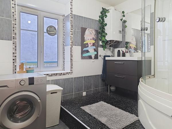 Appartement 3 pièces - 86 m² Exclusivité efficity