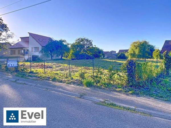 Terrain à vendre à Bénestroff (57670)