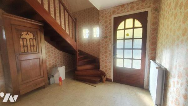 Maison d'habitation dans hameau en campagne