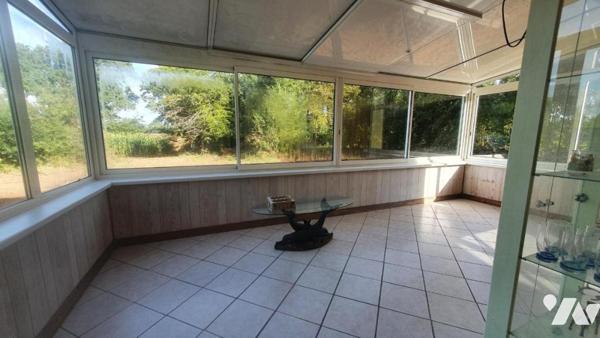 Maison d'habitation dans hameau en campagne