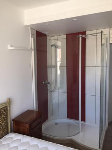 IMMEUBLE DE RAPPORT de 7 appartements