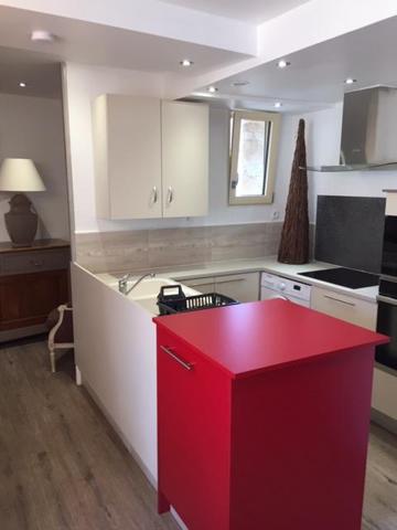 IMMEUBLE DE RAPPORT de 7 appartements