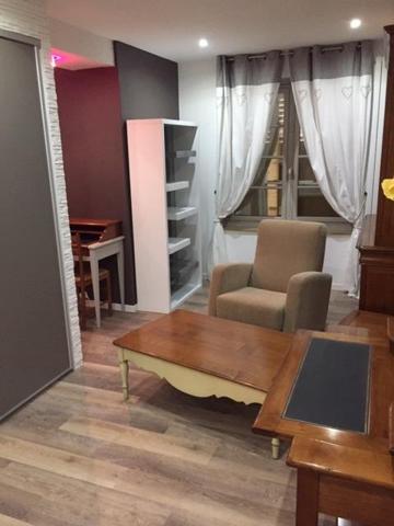IMMEUBLE DE RAPPORT de 7 appartements