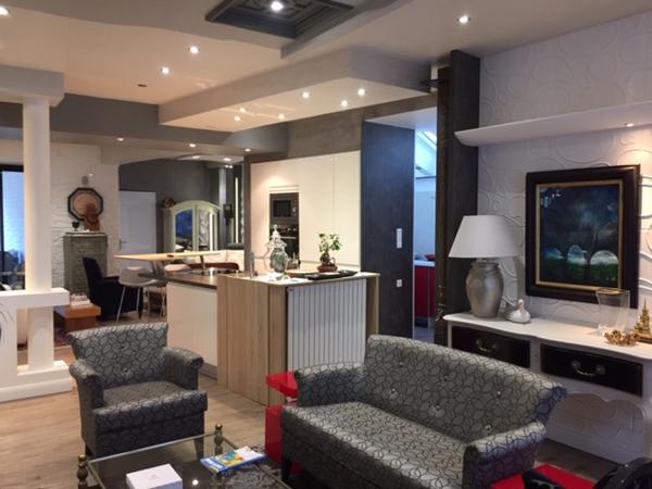 IMMEUBLE DE RAPPORT de 7 appartements