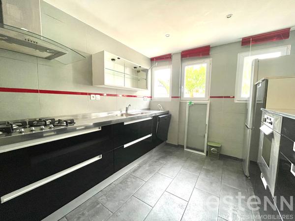 RARE SUR LE SECTEUR - APPARTEMENT 130 M² - JARDIN PRIVATIF - CARNAC BOURG