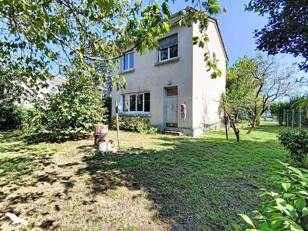 Maison 113 400 € Pineuilh 4 p 78 m² DPE D