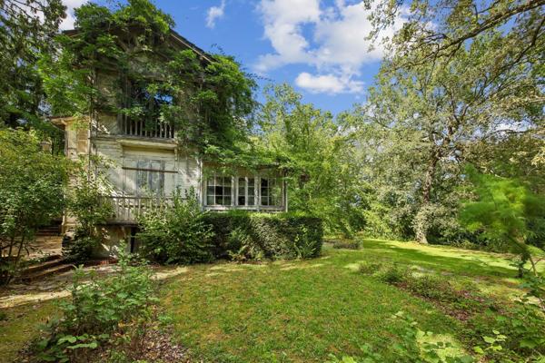 Vente Propriété de luxe Rueil-Malmaison 15 Pièces 985 m²