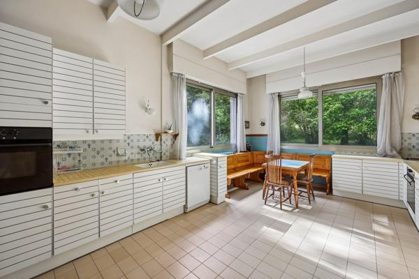 Vente Propriété de luxe Rueil-Malmaison 15 Pièces 985 m²